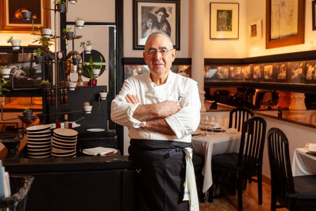 VIRIDIANA. CASI MEDIO SIGLO DE COCINA CON RAZA