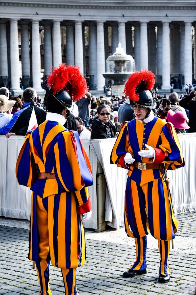 guardias del vaticano