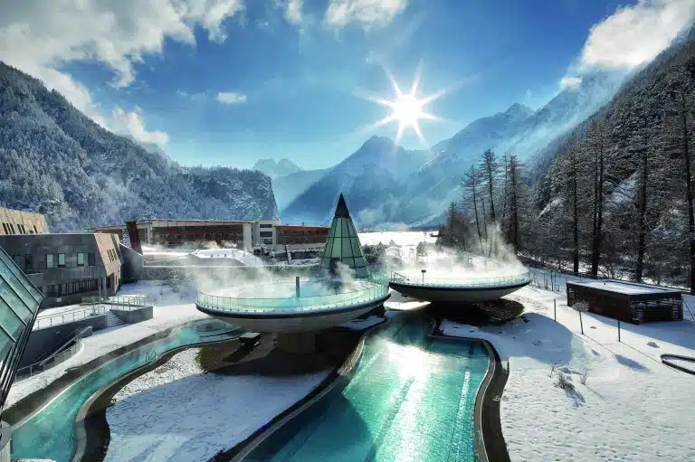 AQUA-DOME-therme-winter