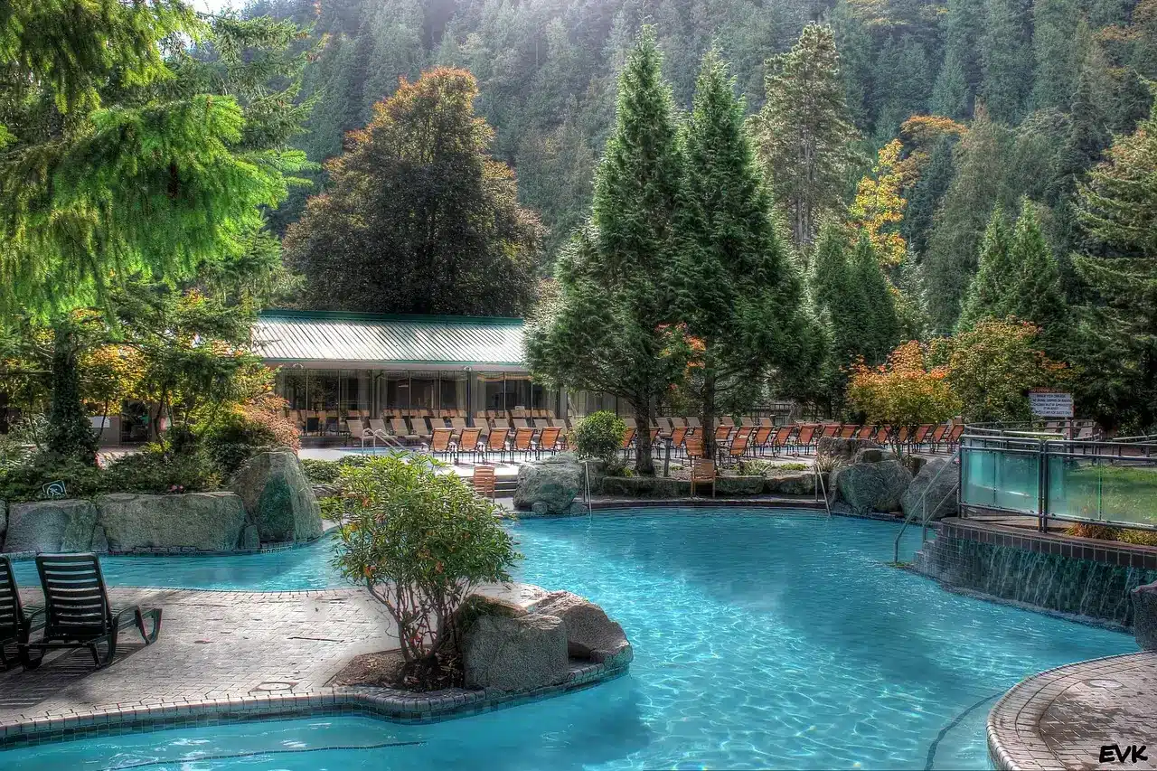 pool